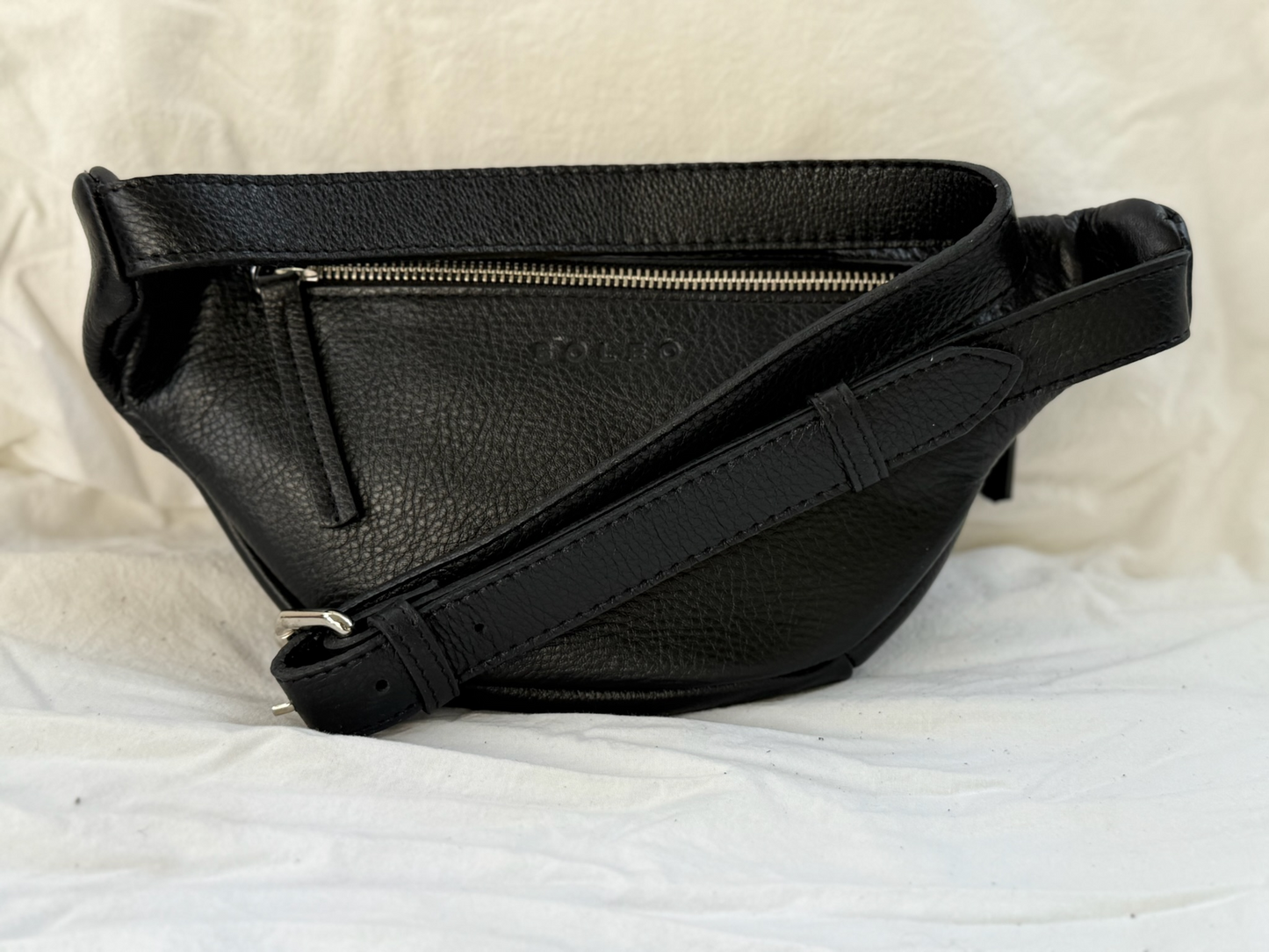 THE BOLEO | Essential Crossbody